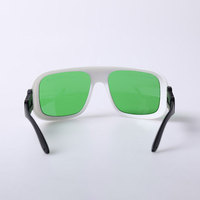 Lunettes laser de sécurité haute performance 630 - 660nm OD 2 + et 800 - 1100nm OD 5 + Diodes de lunettes de sécurité pour épilation au laser