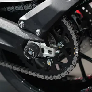 Cubierta Protectora del Eje de la Rueda de la Motocicleta para <span class=keywords><strong>DUCATI</strong></span> <span class=keywords><strong>Scrambler</strong></span> 800 Cafe Racer / <span class=keywords><strong>Icon</strong></span> 2017-2025 - Product Image 5