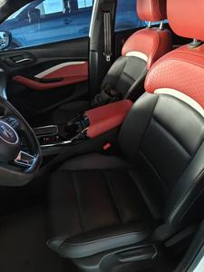 Morris Garages 5 Nouveautés en promotion MG5 180DVVT Édition Manuelle Fashion Électrique Essence Conduite à Gauche Prix de Gros - Product Image 2