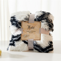 Vente en gros de luxe hiver réversible Shag Minky peluche moelleux doux Plaid lit polyester fausse fourrure couvertures jetés pour canapé décoration intérieure