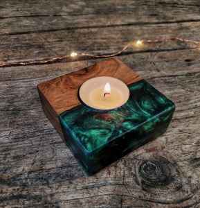 ที่ใส่เทียนเรซิ่นและไม้ งานแฮนด์เมด ของตกแต่งบ้าน ดีไซน์ไม้ธรรมชาติและเรซิ่น เหมาะสำหรับห้องนั่งเล่น - Product Image 2