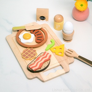 YARI Nuovo Design Set Colazione Giocattolo per Bambini in Legno Naturale con Vassoio per Tagliare Cibo e Giocare - Product Image 1