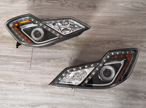 Faro de autobús halógeno y xenón de 24V ajustado eléctricamente para kits de cuerpo de autobús HIGER Bus 37PF1-72100-R02/37PF1-72200-R02 - Product Image 5