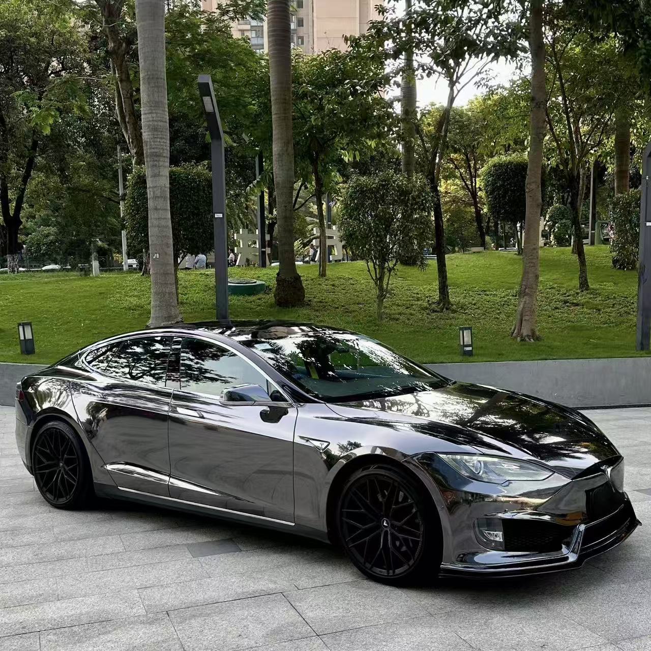 Bhrome noir