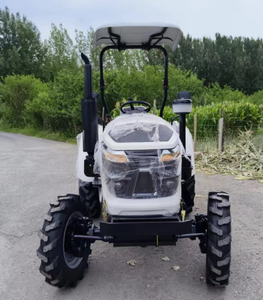 Tractor Agrícola Mini de Gasolina con Cabina Calefactada, Barra Antivuelco, Neumáticos Anchos, 25hp, 30hp, 40hp, 50hp, con Arado, Disco de Arado y Plow Tipo Deere - Product Image 1