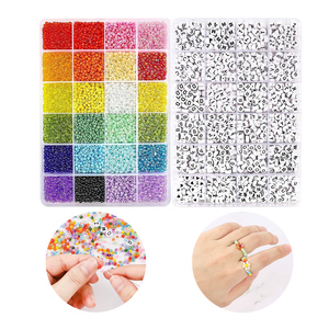 Set de Pulseras Personalizadas DIY, Recuerdos de Fiesta de Cumpleaños para Niñas, Kit de Fabricación de Joyas, Caza del Tesoro Interactiva y Kit de Manualidades - Product Image 3