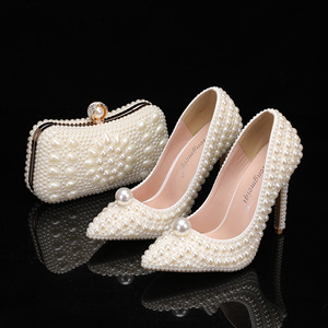 Set di Scarpe e Borse <span class=keywords><strong>da</strong></span> <span class=keywords><strong>Sera</strong></span> di Lusso con Perle, <span class=keywords><strong>Pochette</strong></span> con Cristalli, Scarpe Italiane e Borse Abbinate per Donne - Product Image 6