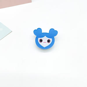 Bonitos broches de acrílico HD de moda con imagen de dibujos animados, accesorios colgantes para mochilas y ropa, graduación, Navidad, <span class=keywords><strong>Nayeon</strong></span> - Product Image 3