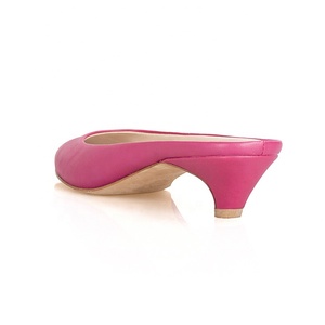 Scarpe estive 2025 all'ingrosso nuovo Design alla moda pump a punta con <span class=keywords><strong>tacco</strong></span> <span class=keywords><strong>basso</strong></span> aperte sul retro-scarpe da donna leggere alla moda - Product Image 6