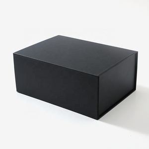 Caja de Regalo Rígida Económica de Materiales Reciclados Negros con Cierre Magnético y Grabado en Relieve para Empaque de Bolsos de Lujo para Mujer - Product Image 3