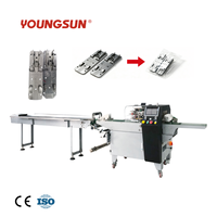 Machine d'emballage flow pack Youngsun pour petites pièces, quincaillerie, fixations, vis, clés et tournevis