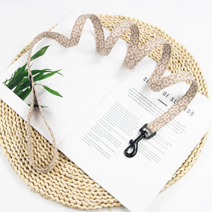 Hoa Crochet Mềm Độn Con Chó Khai Thác Thiết Lập Vật Nuôi Cổ Áo Dây Xích Con Chó Sang Trọng Khai Thác Với Phân Của Các Nhà Sản Xuất Túi Vật Nuôi Nguồn Cung Cấp - Product Image 6