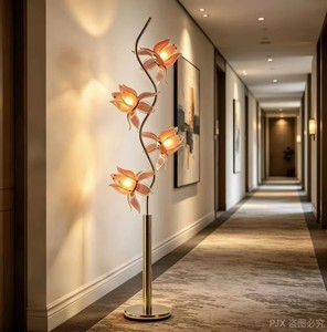 Lámpara de pie moderna de latón con pantallas de cristal rosa en forma de flor, base LED E26, altura ajustable, luz suave y cálida para sala de estar y dormitorio - Product Image 3