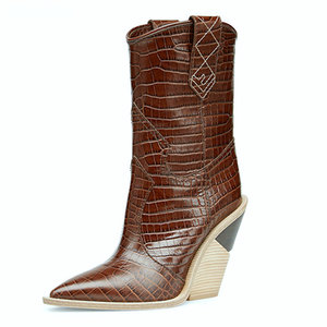 2022 <span class=keywords><strong>stivaletti</strong></span> stivali da <span class=keywords><strong>donna</strong></span> autunno inverno moda calda punta a punta zeppa scarpe <span class=keywords><strong>tacco</strong></span> alto stivali eleganti da Cowboy occidentali di grandi dimensioni - Product Image 2