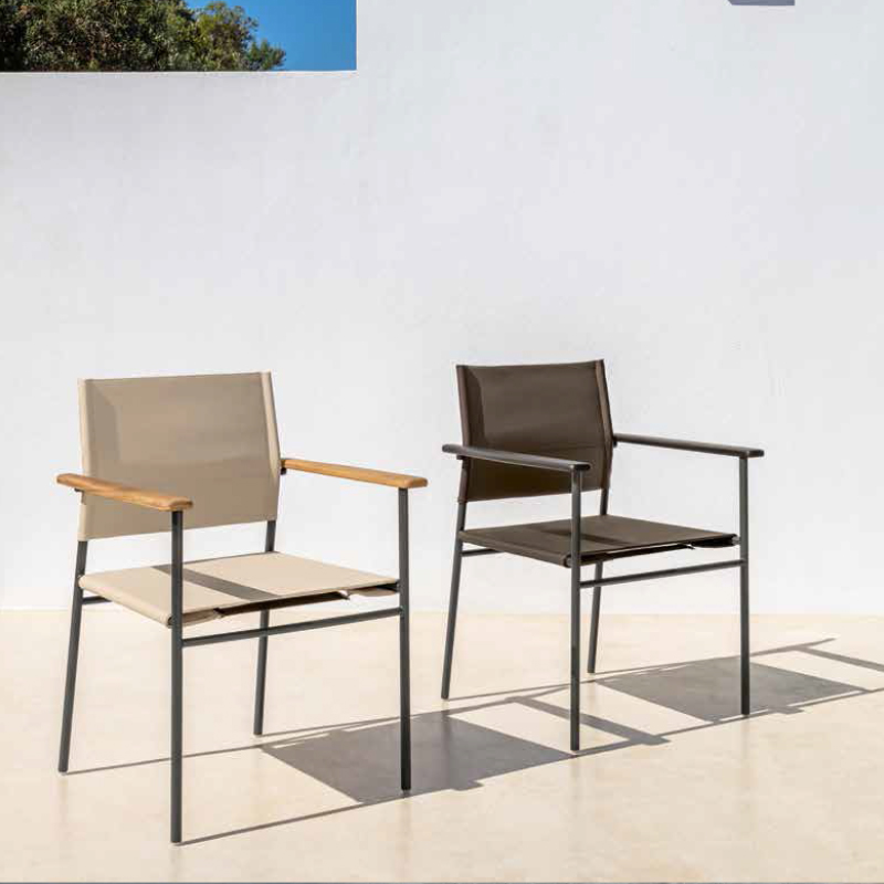 Chaise de salle à manger