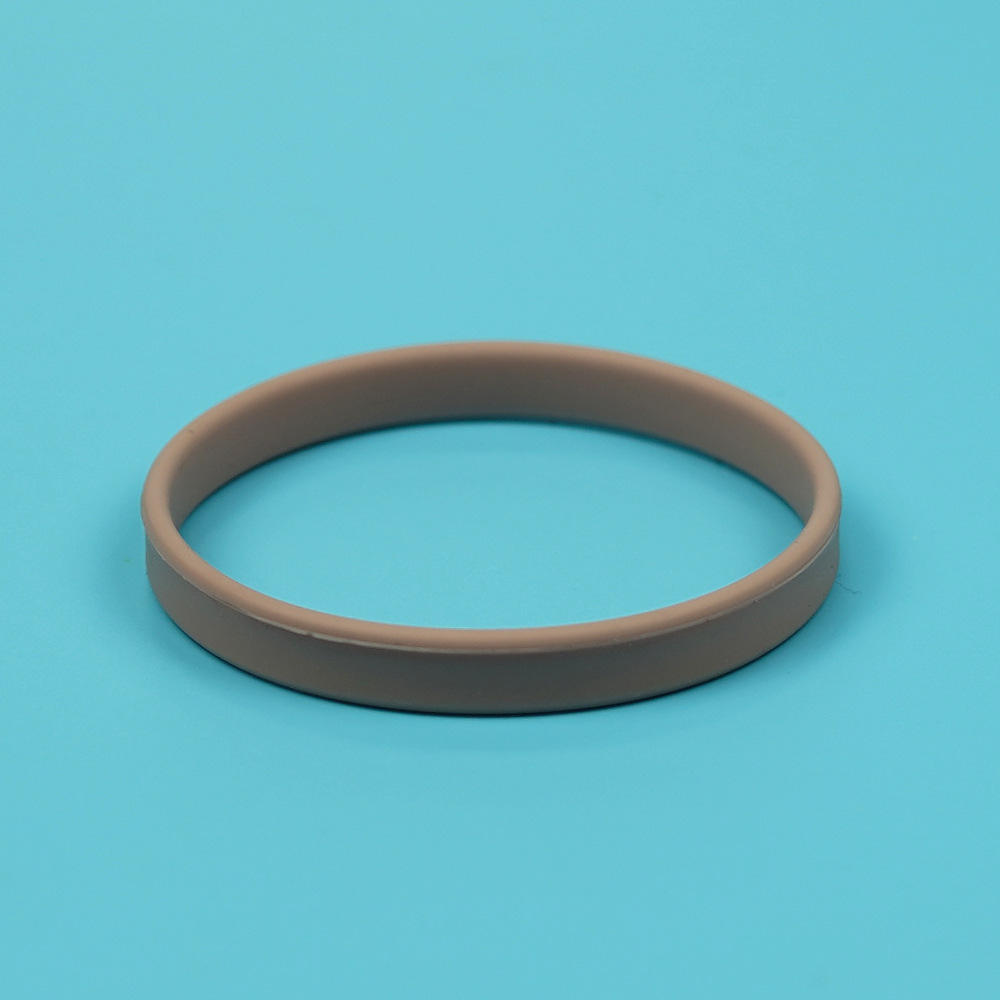 สีเทาเข้ม