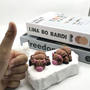 Mini figurines de vache en plastique, mignonnes, à collectionner, échelle 1/12, figurines d'animaux Kawaii, cadeau pour adolescents - Product Image 6