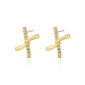 Pendientes de Cruz con Diamantes Chapados en Oro de 18k, Diseño Nuevo, Elegantes, de Acero Inoxidable con Circonita, Forma de X, para Mujer - Product Image 4