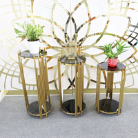 Ensemble de socles ronds en acier inoxydable doré pour la décoration de table de gâteaux de mariage de luxe professionnelle