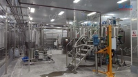 Perzik Pruim En Abrikozensap Sterilisatie En Vullende Productielijn Fruit Verpletteren En Pulpen Complete Set Van Machines
