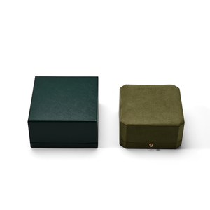 FANXI - Empaque de Joyería de Cuero y Terciopelo Personalizado de Alta Calidad para Collares, Caja de Joyería con Logotipo Impreso - Product Image 2