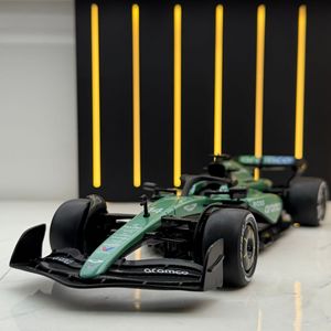 Bburago - Coche de Carreras de Alta Calidad a Escala 1:24, F1 Verstappen Red Bull <span class=keywords><strong>McLaren</strong></span> Aston Martin, Modelo de Aleación Fundida a Presión, Juguetes de Colección para Niños - Product Image 4