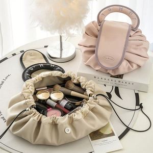 Nueva Bolsa de Maquillaje de Gran Capacidad, Bolsa de Viaje con Cordón, Bolsa de Aseo Portátil Multiusos Impermeable - Product Image 1