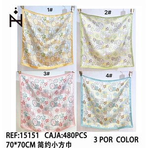 Foulard quadrato semplice e piccolo 70x70 cm in cotone leggero per donna, accessorio moda - Product Image 3