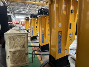 Martillo hidráulico SOOSAN-Modelo SB131 Tipo caja - Product Image 5