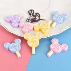 Cabochons en résine colorés en forme de sucettes de dessin animé pour accessoires de pince à cheveux DIY - Product Image 6