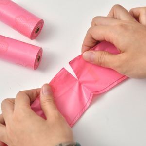 Bolsas Ecológicas para Desechos de Perros OEM/ODM, a Prueba de Fugas, Extra Gruesas, Diseño de Flor de Cerezo Rosa, para Pasear Perros, Nuevas y Biodegradables - Product Image 4