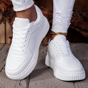 Chaussures de sport rétro pour hommes - Chaussures de skateboard légères pour toutes les saisons, dessus en PU et semelle en EVA, doublure en tissu respirant, lac - Product Image 1