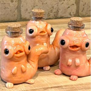 Estilo moderno, transfronterizo, nuevas artesanías de resina extrañas, tarro de gusano, adornos pequeños, decoraciones para el hogar y la sala de estar con formato de cuerda - Product Image 5