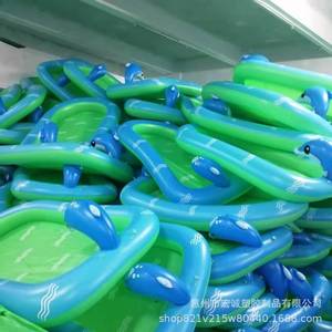Tapis de jeu aquatique gonflable en forme de dauphin pour enfants, pour piscine extérieure, avec fonction de pulvérisation, en PVC - Product Image 3