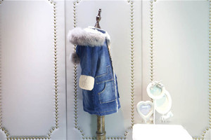 Giacche in Denim Lunghe Invernali per Bambine con Colletto in <span class=keywords><strong>Pelliccia</strong></span> Morbida, Impermeabili, Prezzo di Fabbrica per Vendita all'Ingrosso - Product Image 4