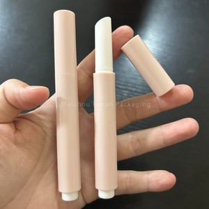 ISMAN Lujoso Tubo Redondo Delgado de 3g para Lápiz Labial con Mecanismo de Clic, Bálsamo Labial en Lápiz de 8mm, Venta al por Mayor, Etiqueta Privada, Envase de Plástico Vacío - Product Image 3