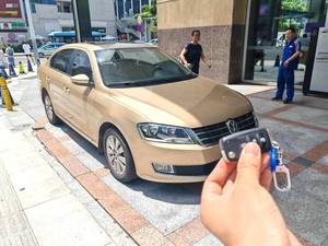 รถยนต์ Volkswagen Lavida ปี 2013 รุ่น 1.4TSI เกียร์ออโต้ สภาพดีเยี่ยม พร้อมส่งทันที - Product Image 2