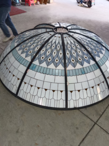 Cúpula de Vidrio Tiffany Sólido Personalizada Directamente de Fábrica para Decoración de Techo y Iluminación de Paisaje para Hotel/Villa - Product Image 5