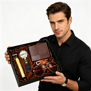 Set Regalo di Lusso Lunaire <span class=keywords><strong>per</strong></span> Uomo: Orologio, Portafoglio, Occhiali da Sole, Portachiavi, Ideale <span class=keywords><strong>per</strong></span> Compleanno, Festa del Papà, Natale e San Valentino - Product Image 1
