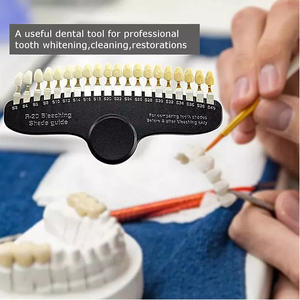 Guide d'ombre de prothèse dentaire <span class=keywords><strong>en</strong></span> <span class=keywords><strong>céramique</strong></span> pour le blanchiment des dents - Product Image 4