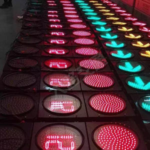 Semáforo 200mm <span class=keywords><strong>Precio</strong></span> al por mayor Carcasa de PC 200mm Rojo Verde Señal de almacén Lente de semáforo - Product Image 4