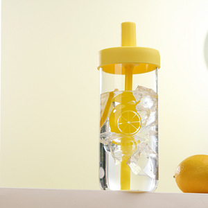 <span class=keywords><strong>Bottiglia</strong></span> d'<span class=keywords><strong>Acqua</strong></span> in <span class=keywords><strong>Vetro</strong></span> Borosilicato di Lusso da 600ml, Certificata LFGB, Ecologica, <span class=keywords><strong>con</strong></span> Logo Personalizzato, Riutilizzabile, di Alta Qualità, per Bevande Boba - Product Image 1