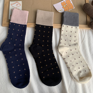 Chaussettes Automne-Hiver pour Femme Style Japonais Vintage à Pois Confortables Haut de Gamme avec Blocs de Couleurs <span class=keywords><strong>et</strong></span> Revers Côtelé Contrastant - Product Image 2