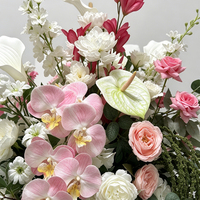 Susunan Bunga Anggrek Phalaenopsis dan Mawar Sutra Realistis Mirip Asli Ramah Lingkungan Buatan Tangan Warna Pink dan Putih untuk Dekorasi Pernikahan