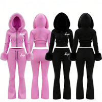 Ensembles 2 Pièces pour Femmes : Sweat à Capuche à Col en Fourrure et Pantalon de Survêtement, Personnalisables avec Lettres et Strass – Idéaux pour les Grandes Tailles – Fabricants de Vêtements Féminins