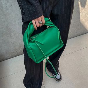 Bolso bandolera <span class=keywords><strong>de</strong></span> hombro verde Vintage a la moda para mujer, <span class=keywords><strong>bolsos</strong></span> informales <span class=keywords><strong>de</strong></span> cuero PU, réplica <span class=keywords><strong>de</strong></span> diseñador, bolso <span class=keywords><strong>de</strong></span> mensajero para mujer - Product Image 1