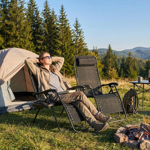 بالجملة كراسي حديثة خارجية خفيفة الوزن بلا جاذبية محمولة قابلة للطي للتشمس للشاطئ والسفر والتخييم كراسي دباغة - Product Image 1