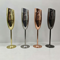 Flûtes à champagne élégantes personnalisées en acier inoxydable 304 de 8 oz, réutilisables, à ouverture inclinée, à long pied, pour mariage et fête