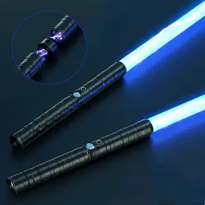 Beliebter LED leuchtender Spielzeug film mit Lichtschwert