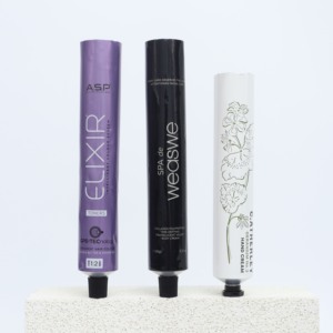 Tùy Chỉnh Nhiều Lớp Nhôm Rỗng PE Ống Bao Bì Kim Loại Cho Kem Đánh Răng & Chăm Sóc Da Với Vít Cap Tùy Chỉnh Màu Sắc 60Ml Công Suất - Product Image 1